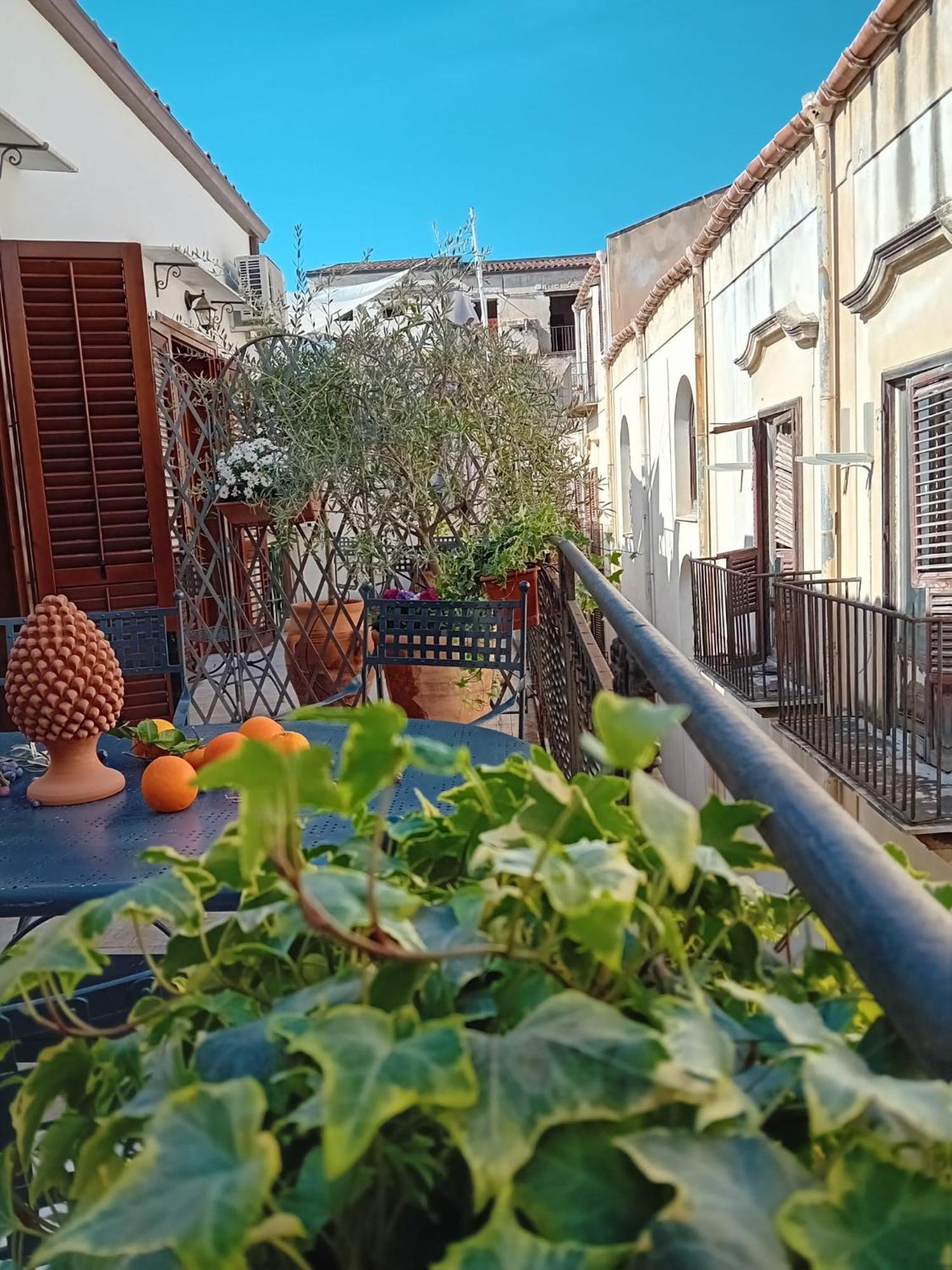 פלרמו Penthouse Luxury Quattro Canti מראה חיצוני תמונה
